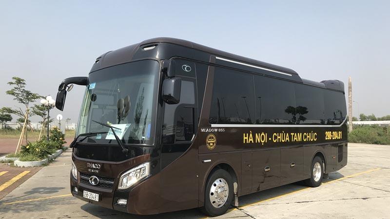 Di chuyển tới Tam Chúc bằng xe điện hoặc thuyền