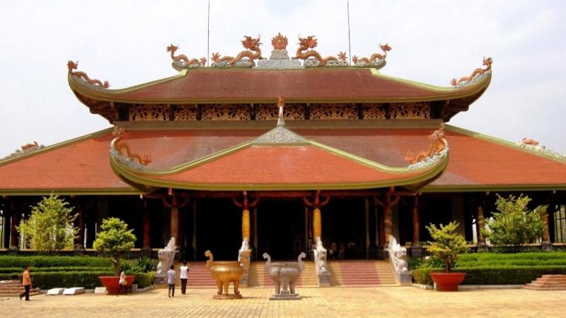 Địa đạo Củ Chi với cấu trúc phức tạp