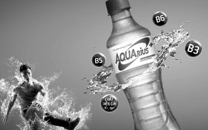 Nước uống vận động Aquarius chai 390ml