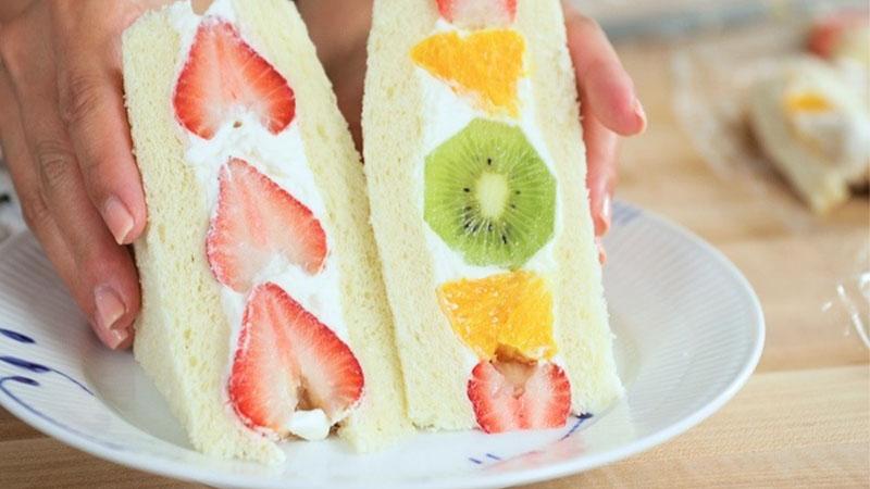 Sandwich trái bơ độc lạ