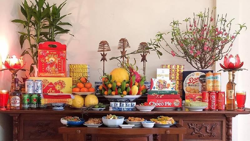 So sánh cúng mùng 1 Tết và cúng mùng 1 đầu tháng